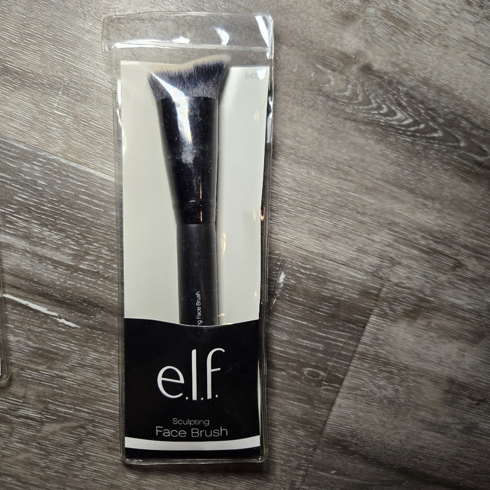 E.L.F. COSEMTIC LOT - Picture 2 of 7